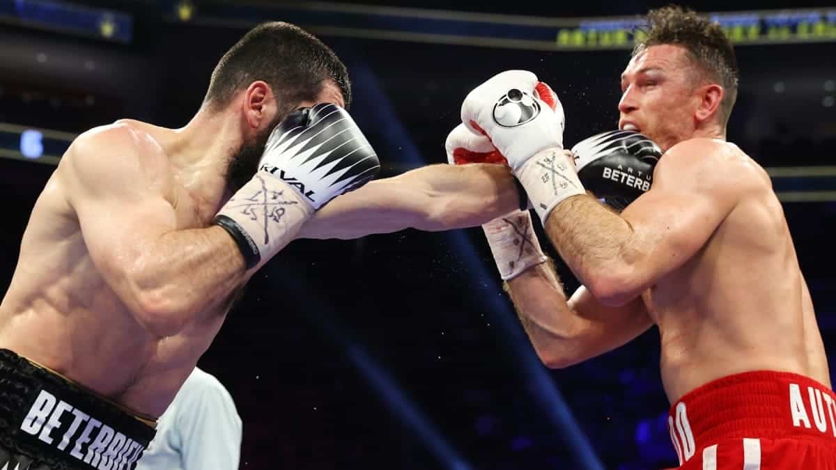 Artur Beterbiev vs Callum Smith