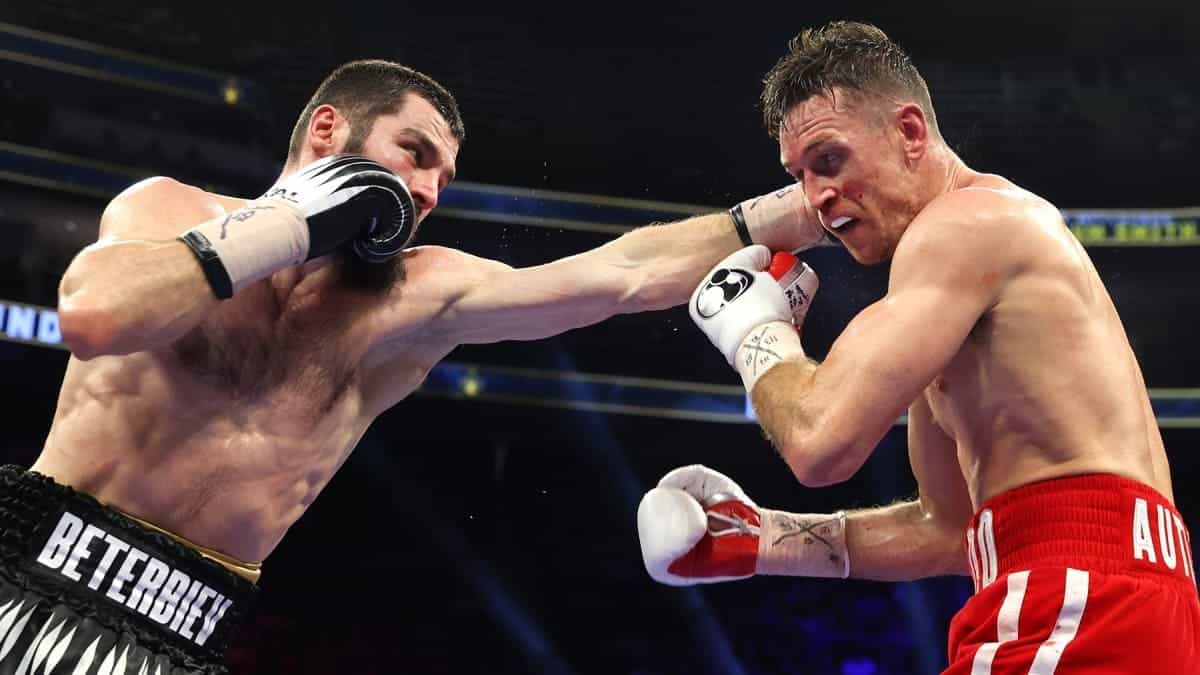 Artur Beterbiev vs Callum Smith