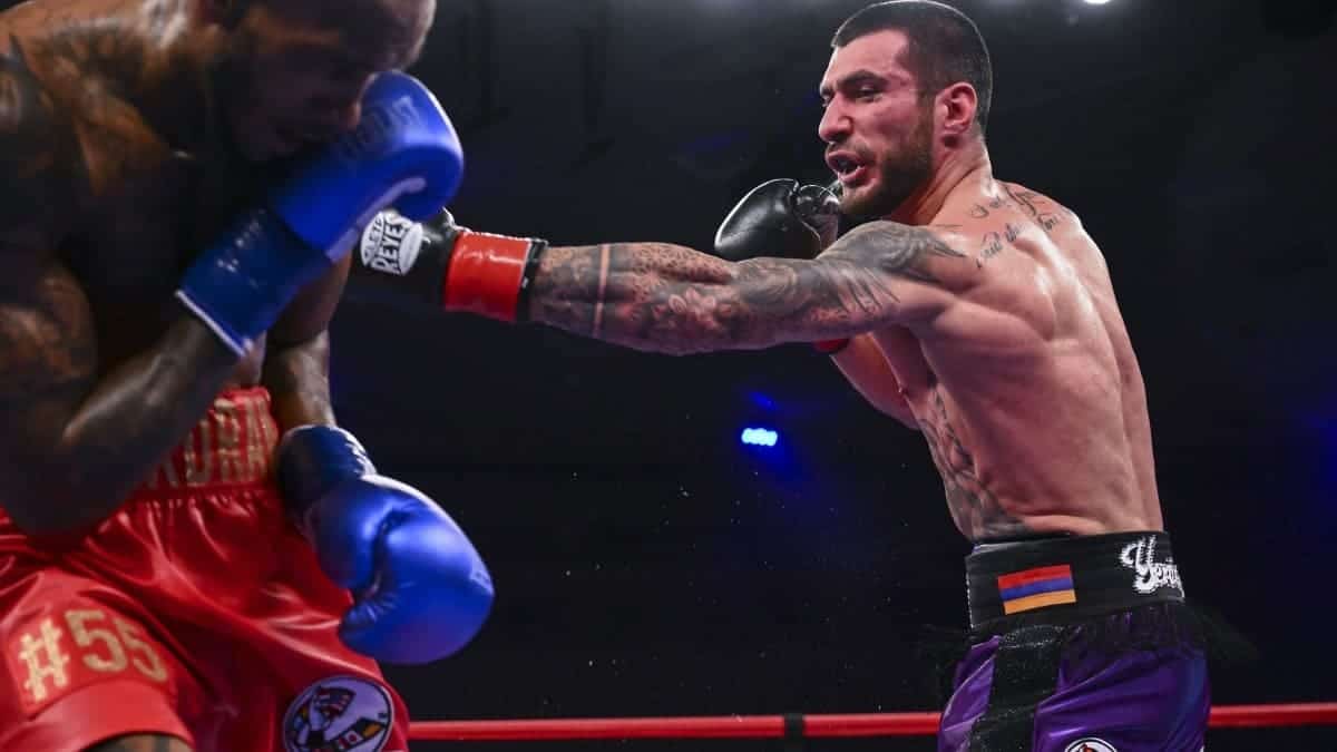 Gor Yeritsyan beats Quinton Randall